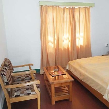 Gmvn Tourist Lodge Gangnāni Kültér fotó